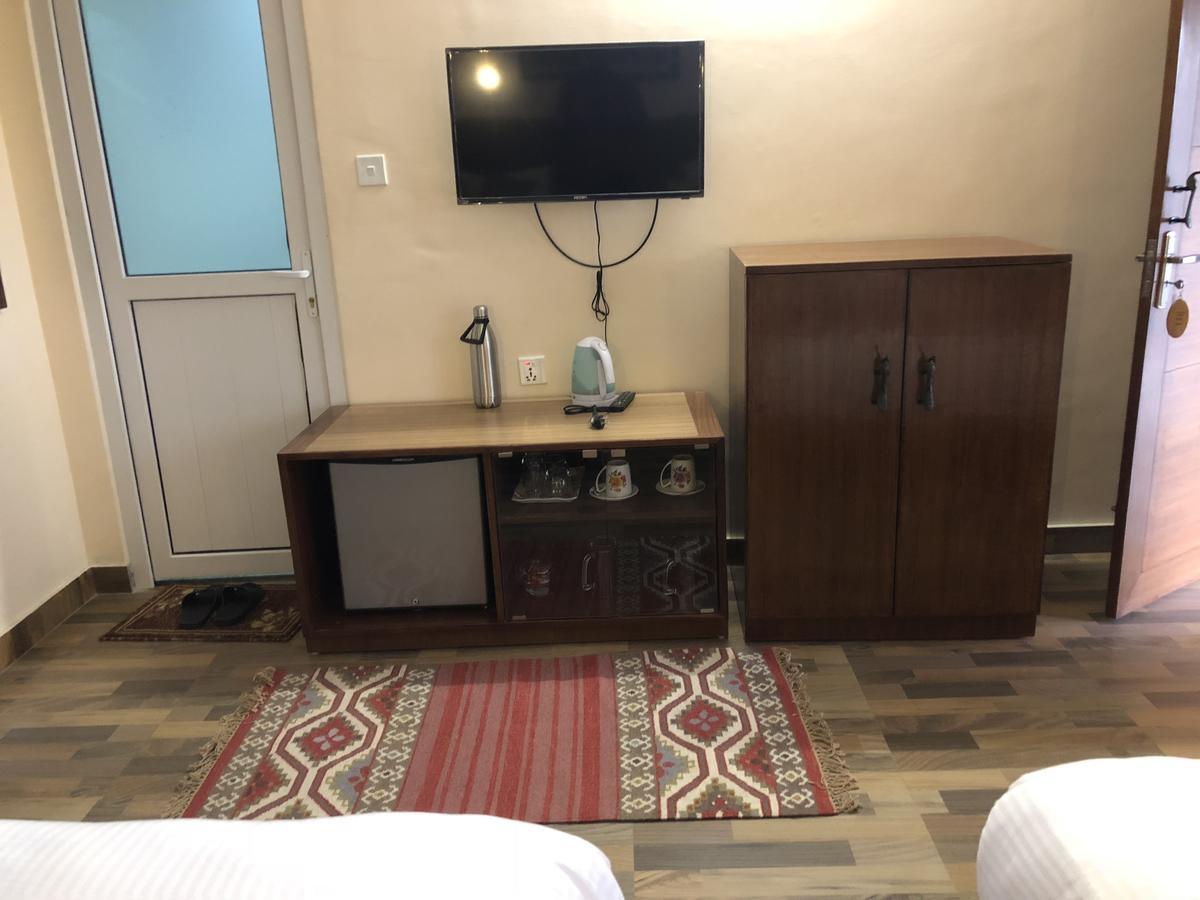 פוקהרה Hotel Guru מראה חיצוני תמונה