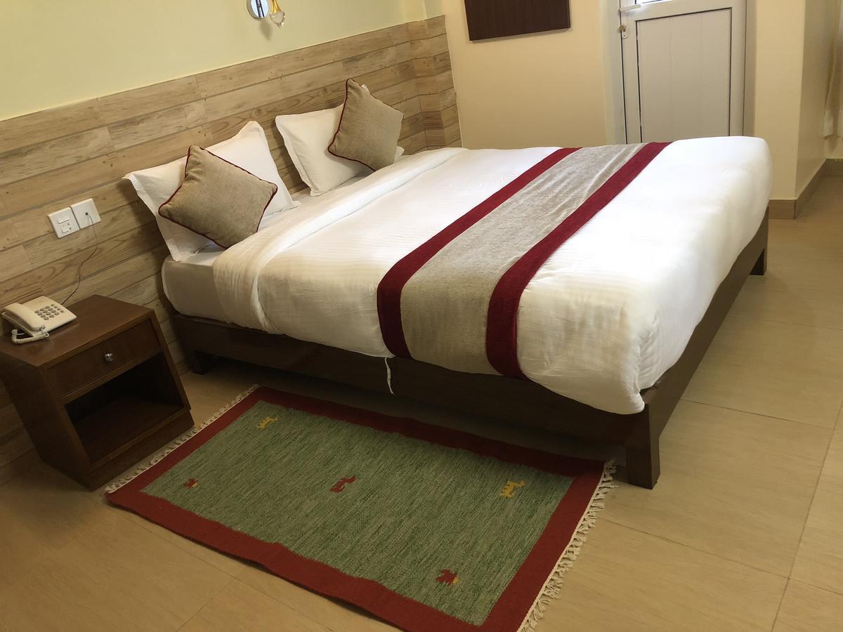 פוקהרה Hotel Guru מראה חיצוני תמונה