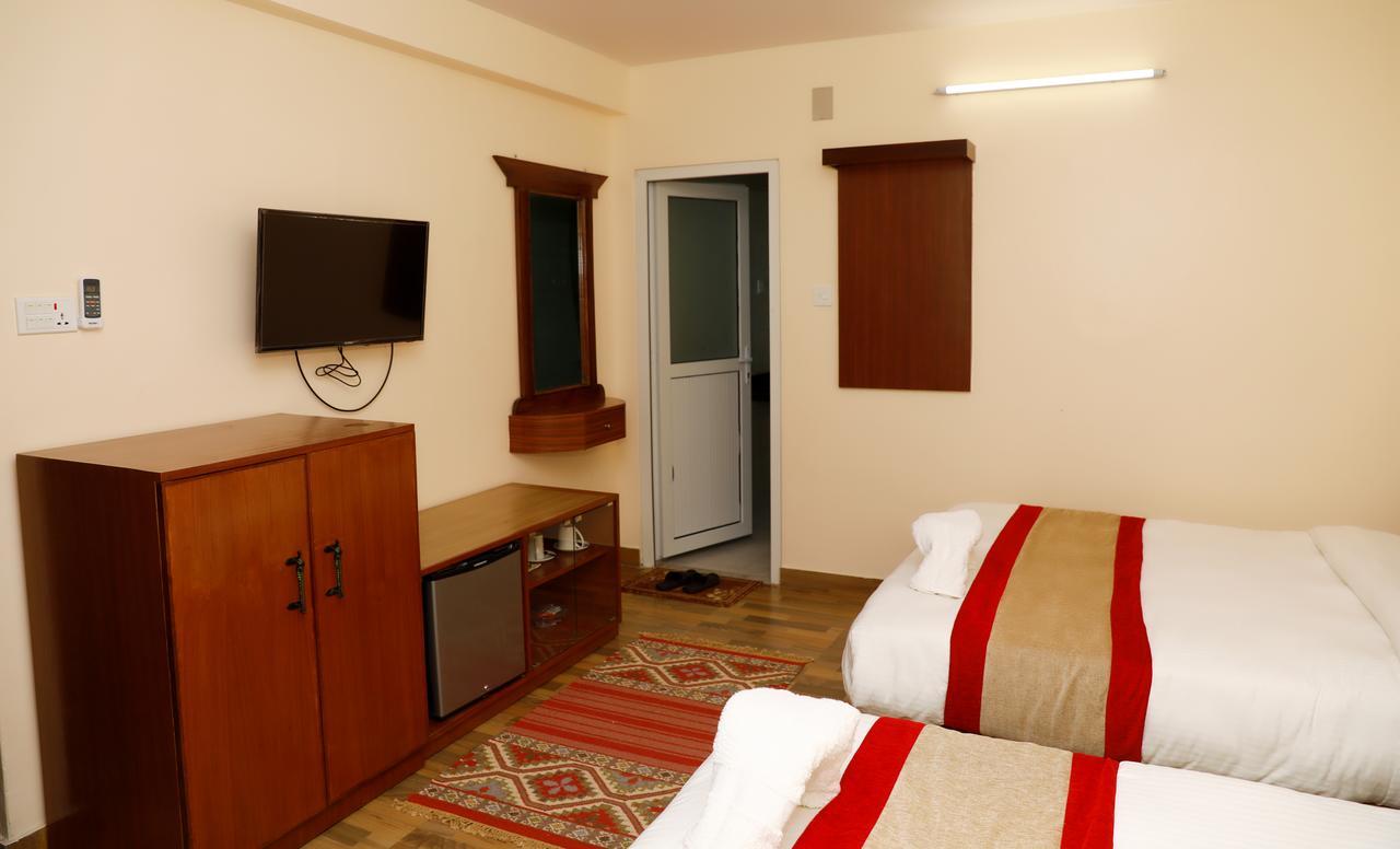 פוקהרה Hotel Guru מראה חיצוני תמונה