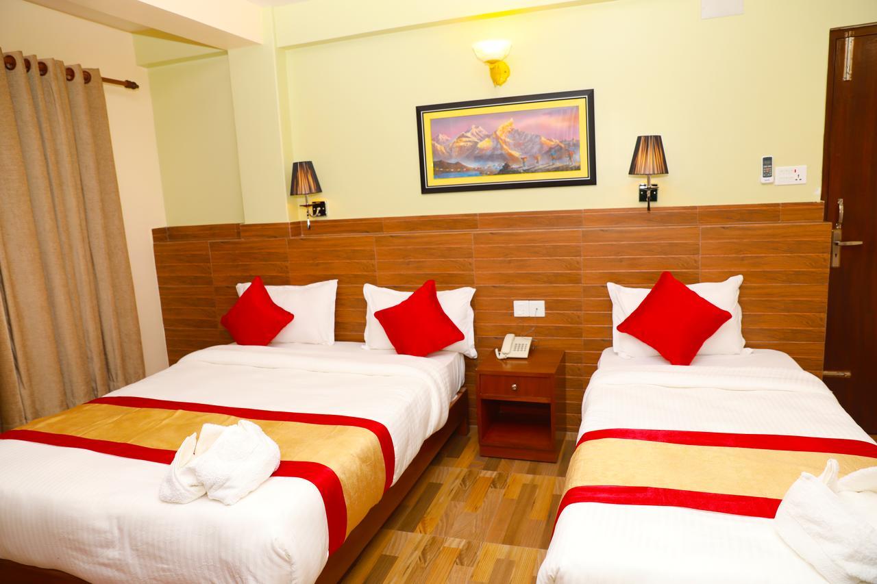 פוקהרה Hotel Guru מראה חיצוני תמונה