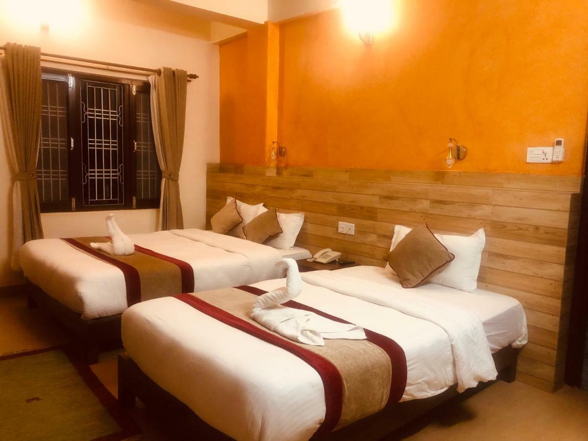 פוקהרה Hotel Guru מראה חיצוני תמונה