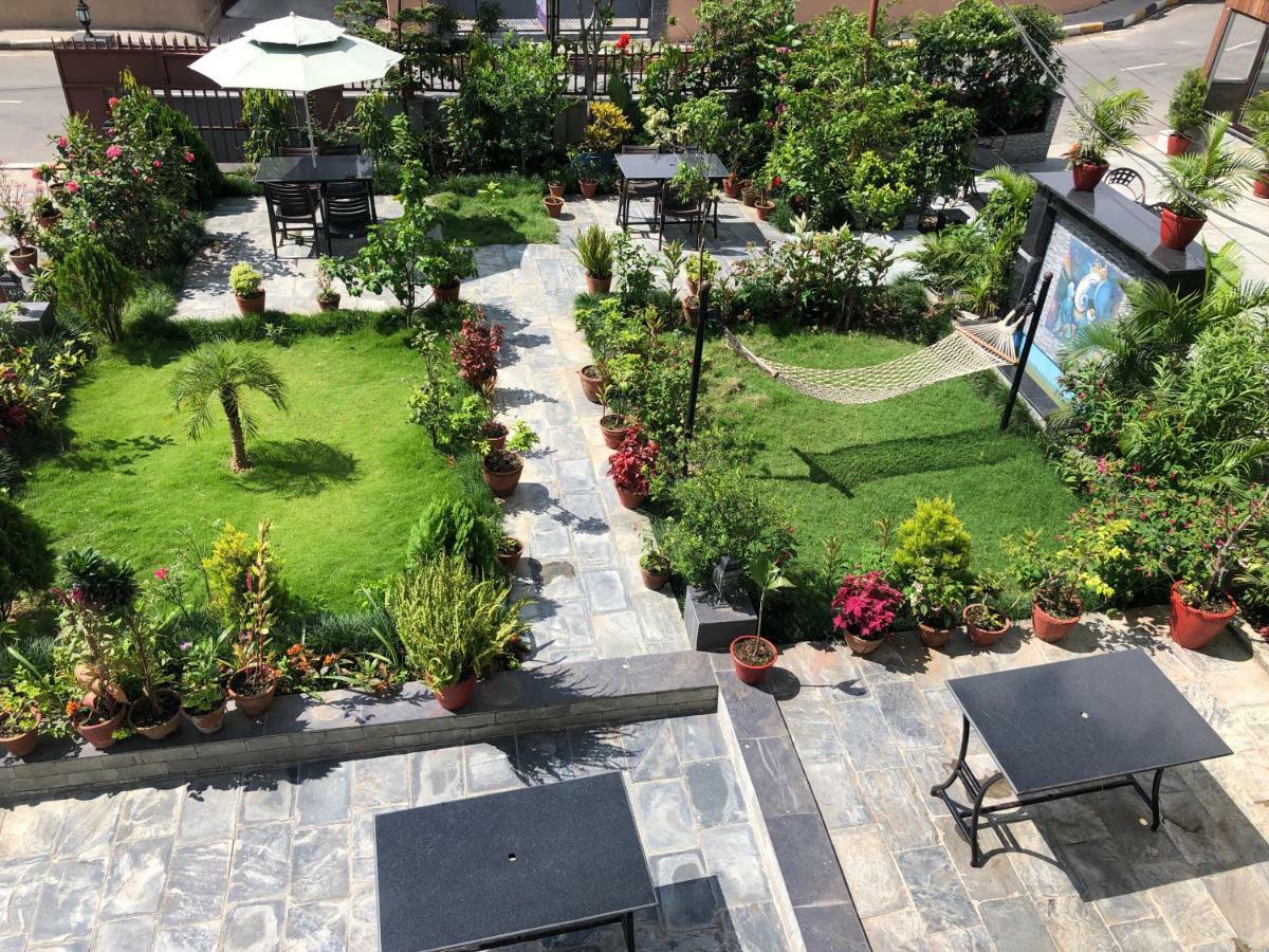 פוקהרה Hotel Guru מראה חיצוני תמונה